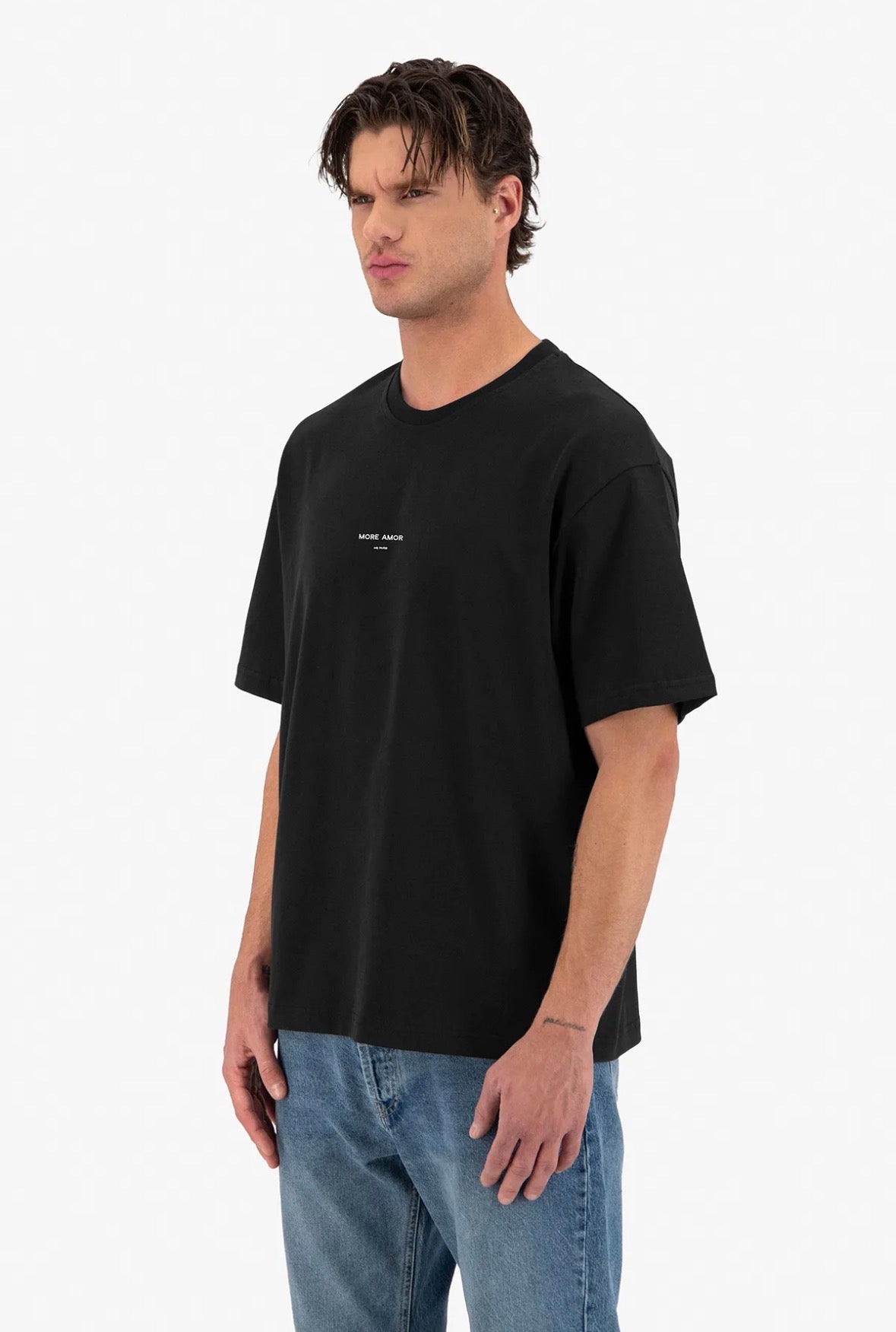 T-shirt MORE AMOR black