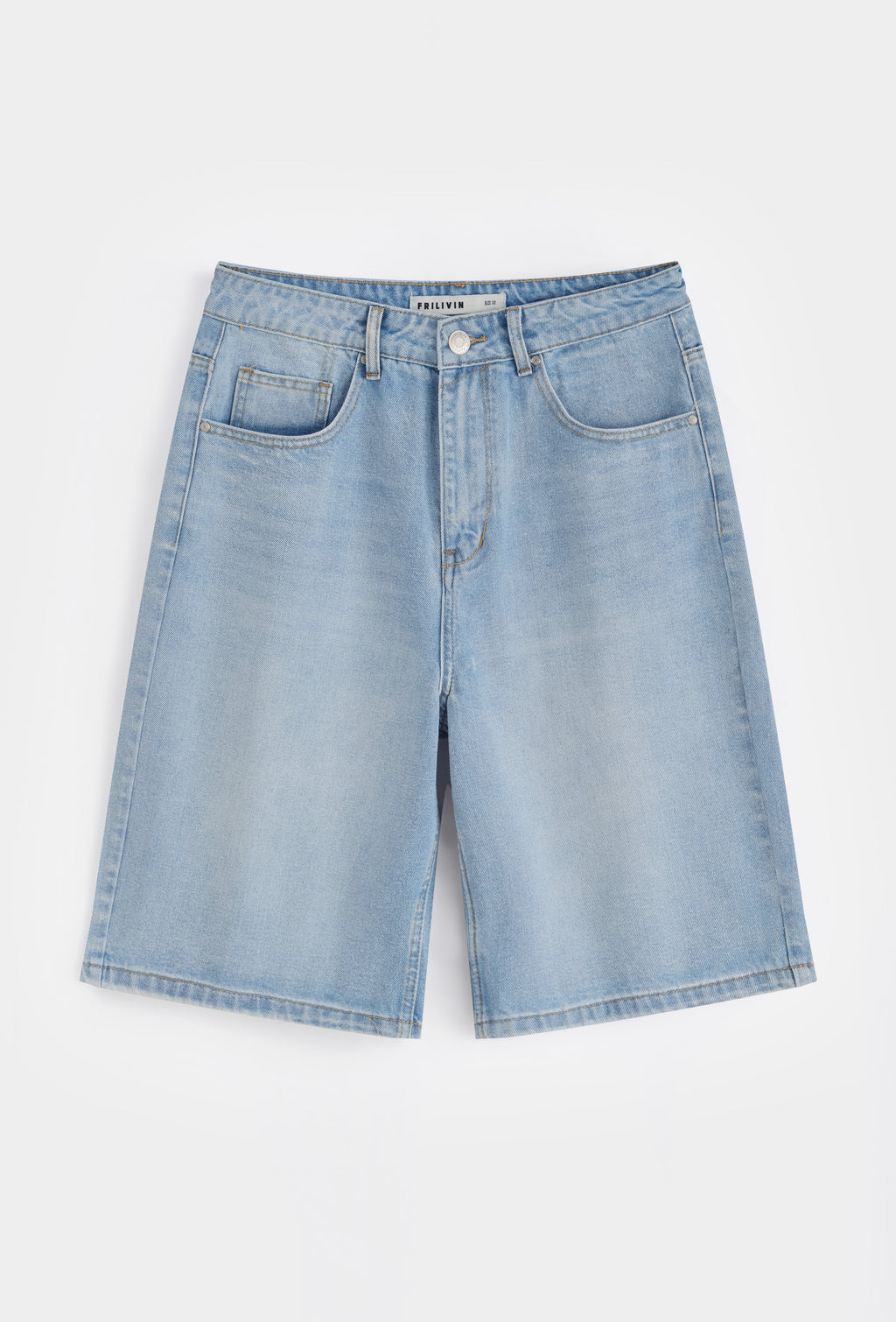 Short baggy jeans