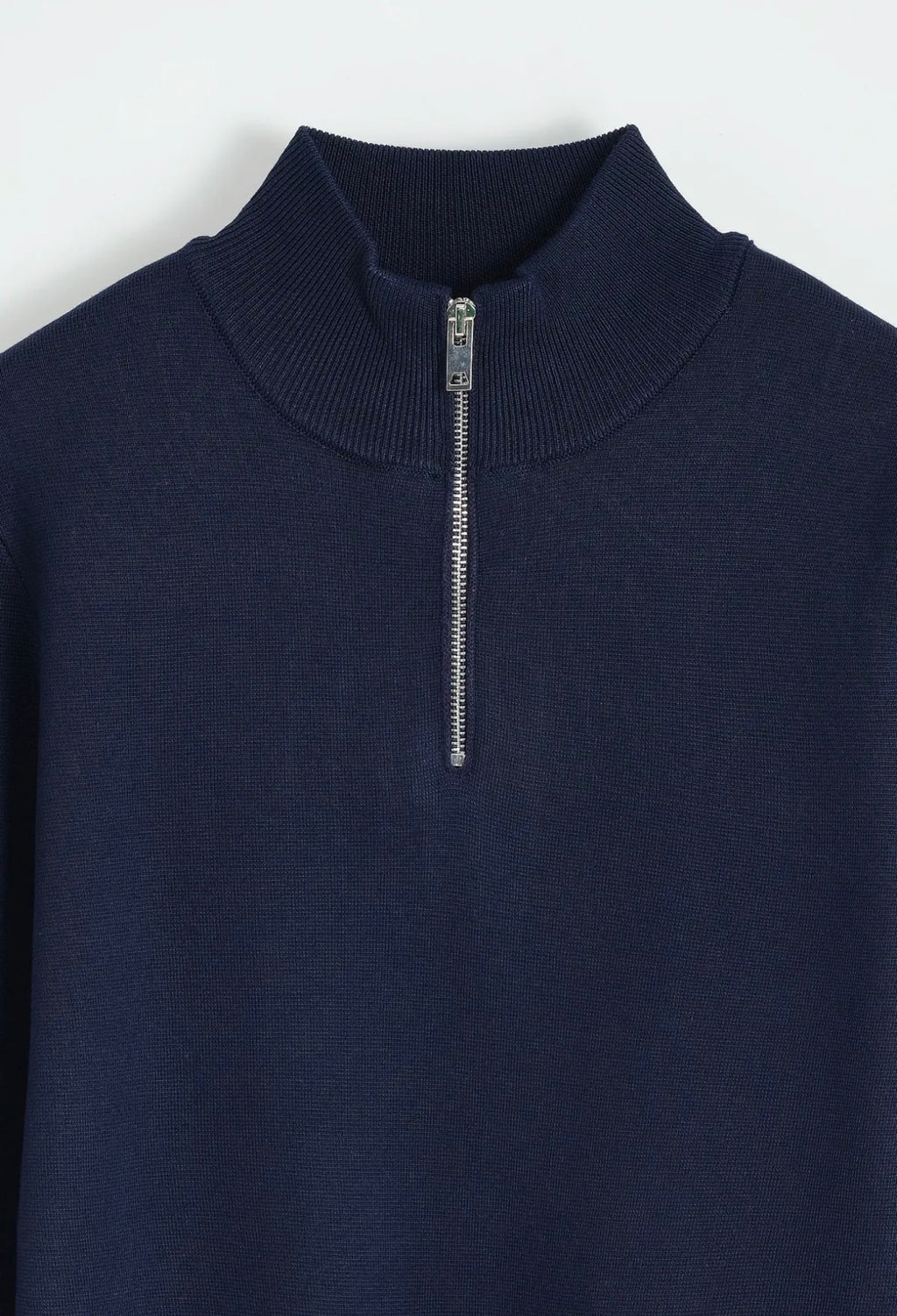 Pull camionneur bleu marine